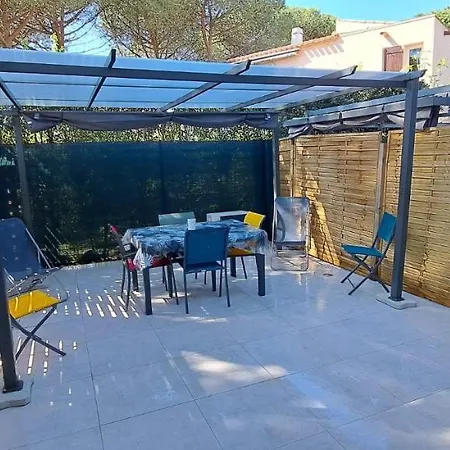 Le Cap D'agde, Beija Flor, Tres Proche Village Naturiste, 2 Mn A Pied, Un Coin De Detente Dans La Pinede, Wifi Gratuit Apartment