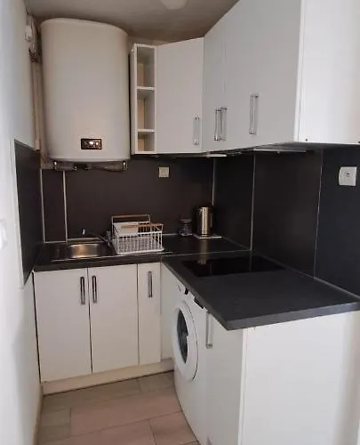 Le Cap D'agde, Beija Flor, Tres Proche Village Naturiste, 2 Mn A Pied, Un Coin De Detente Dans La Pinede, Wifi Gratuit *